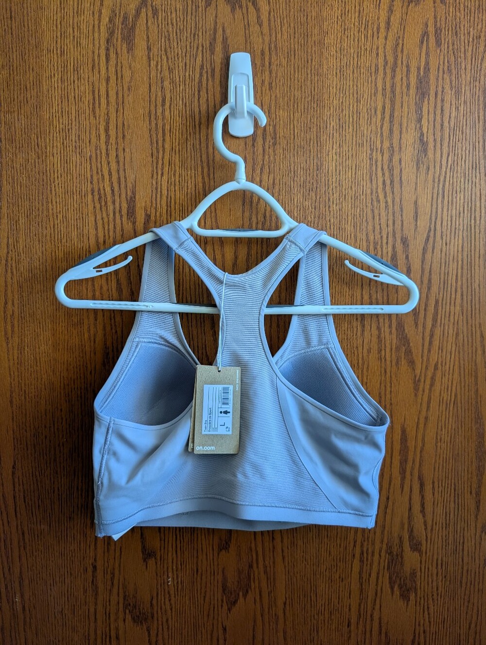 ON Train Bra - lilac grey sports bra - Picture 3 of 4